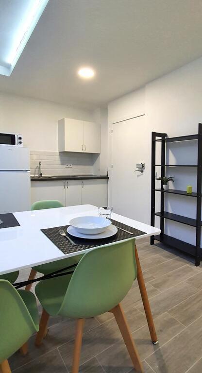 Apartamento De 2020 A Estrenar En Pleno Centro1B Альхесірас Екстер'єр фото